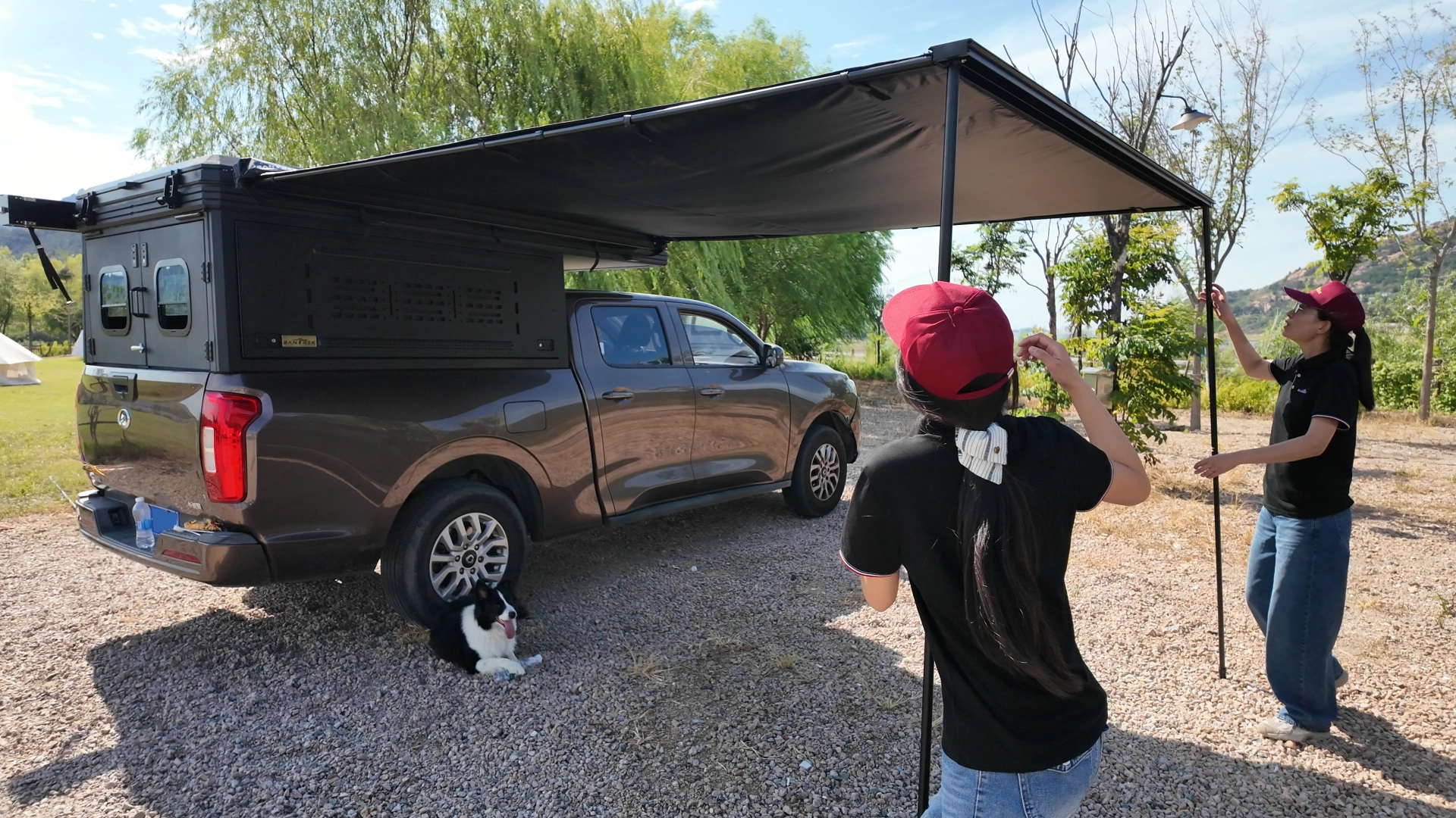 Fabric-shell Vehicle Side Awning photo 2